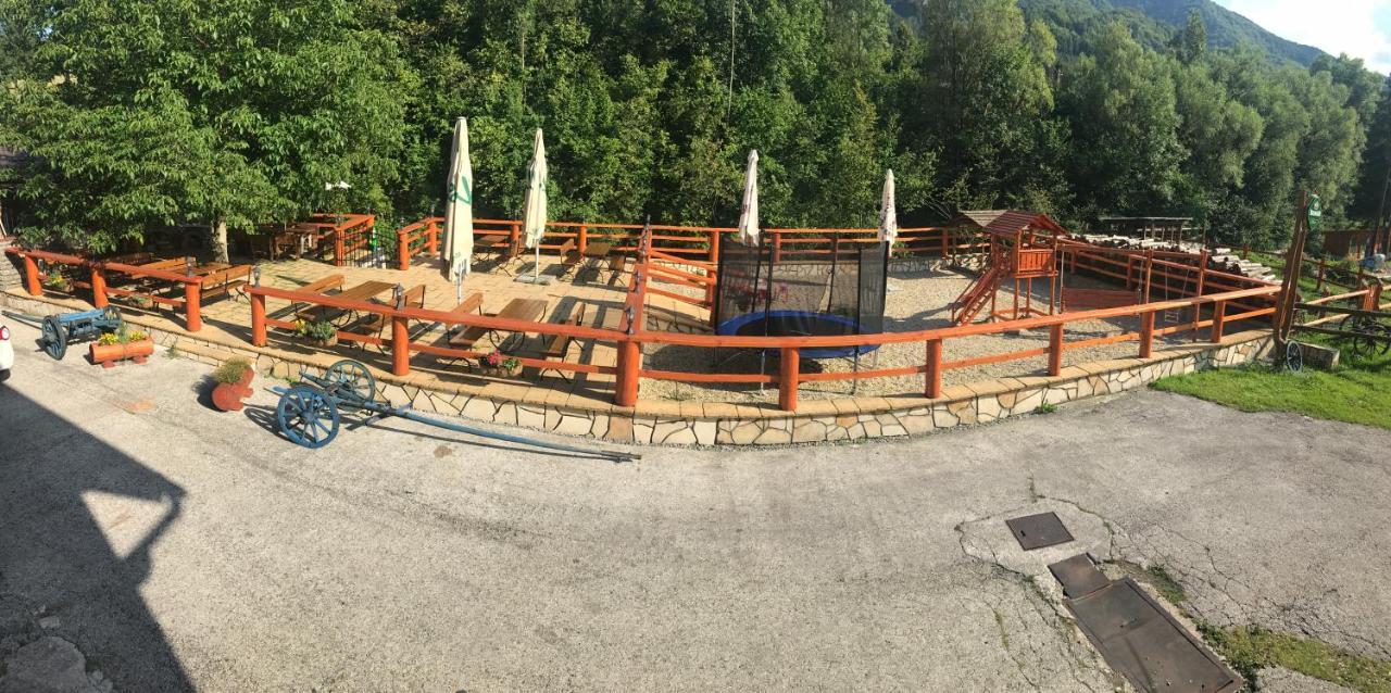 Penzion Zbojnik Terchová Exterior photo